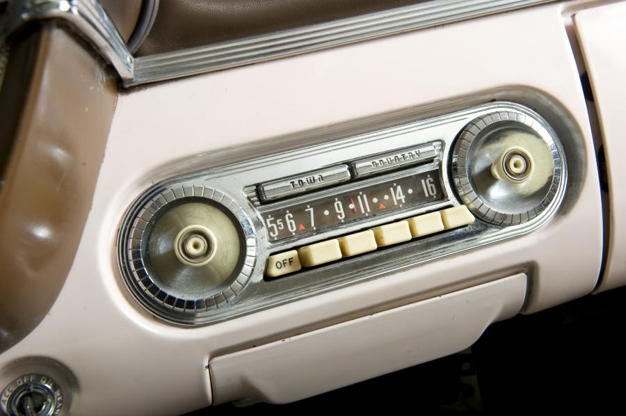 Детали интерьера Edsel Citation 4-Door Hardtop (57B) 1958 года  (фото 8 из 19)